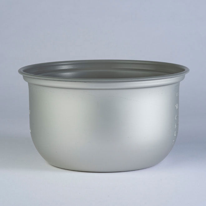 Pan (B211) for NS-RNC10 / RPC10 (5.5 Cup Model) *Not interchangeable with NRC-10 model F5